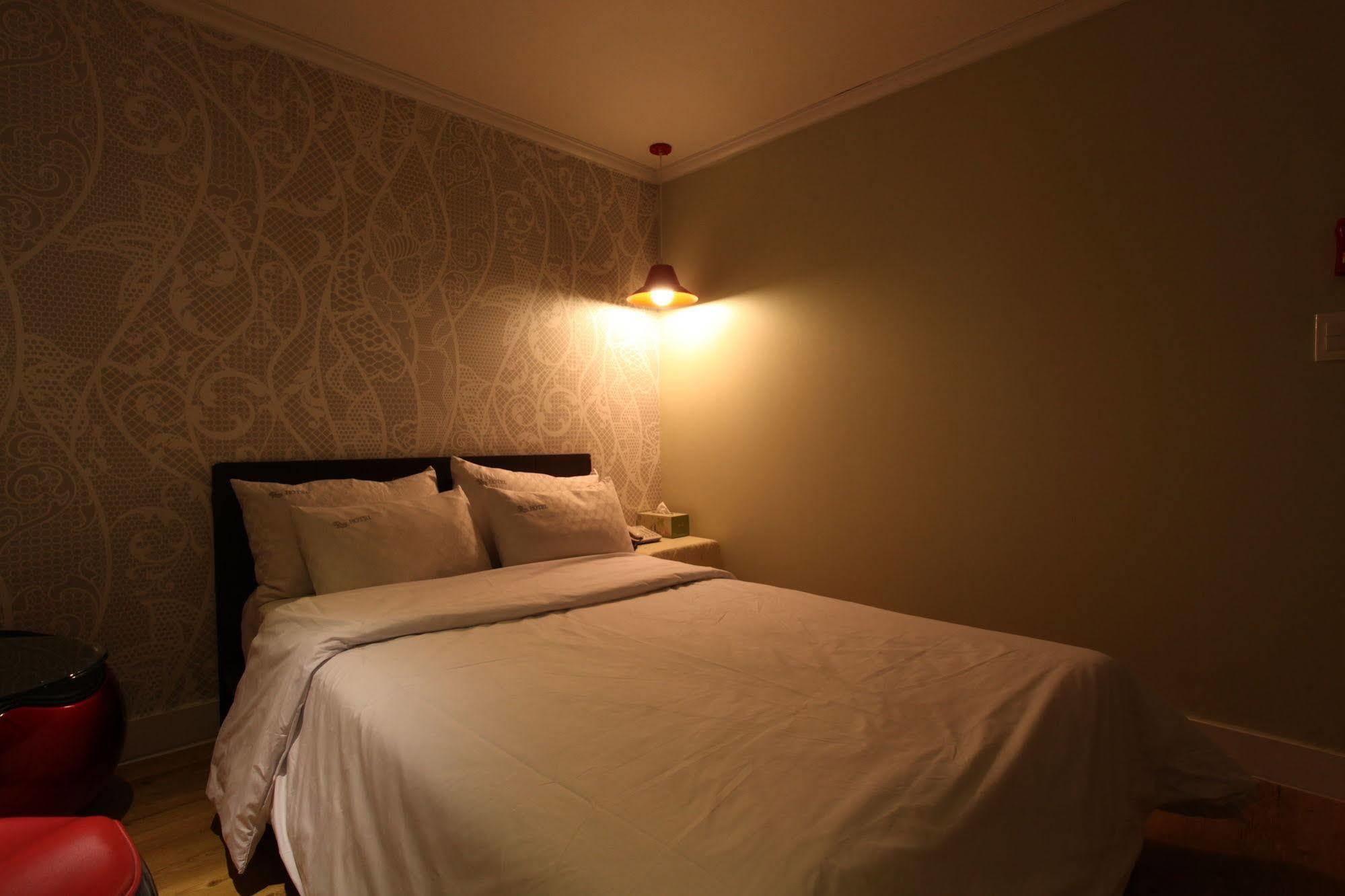 Hotel Goguma Shinchon Сеул Екстер'єр фото